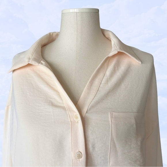 SINCERELY JULES ✨ Peach Blouse 🍑 boxy flowy top button up medium large - Picture 5 of 6